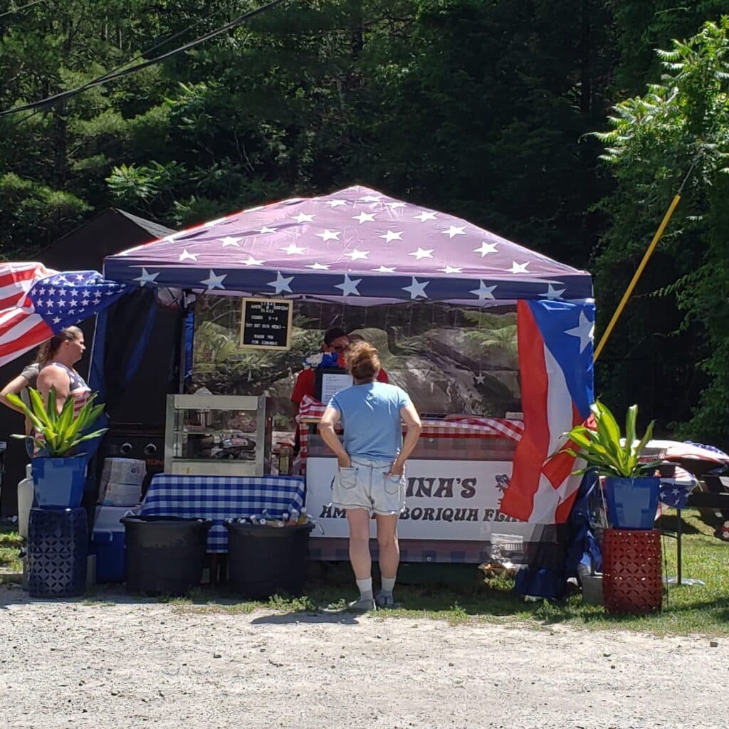 Camping Adirondacks - Warrensburg Travel Park - RV - Tents